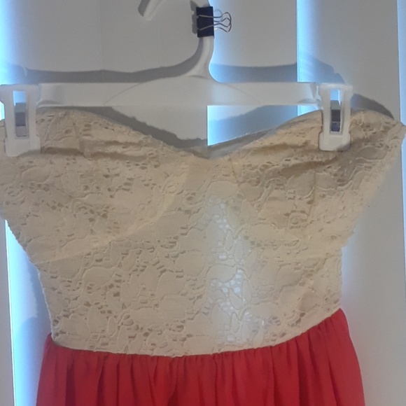 Dress - Picture 4 of 4